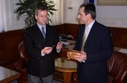 Minister of Finance Plamen Oresharski submitted the draft 2006 State Budget of the Republic of Bulgaria Act to NA Chairman Georgi Pirinski