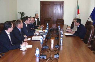 Minister of Finance Plamen Oresharski met with the management of the American Chamber of Commerce