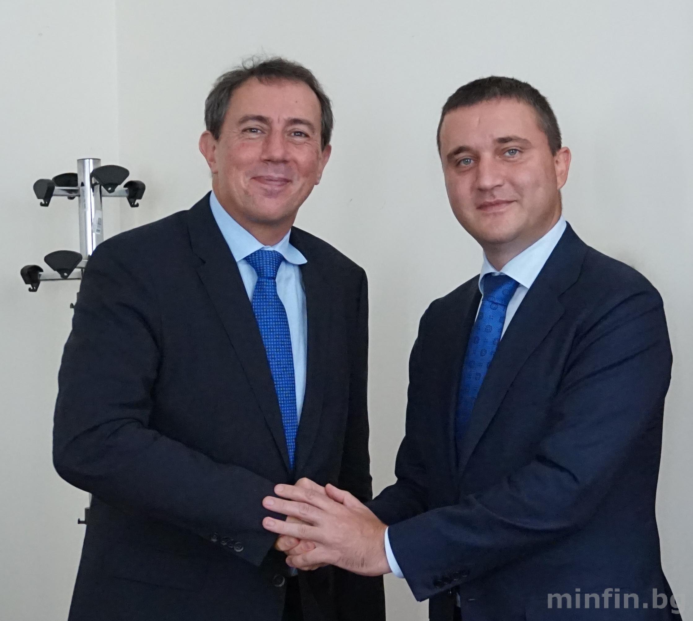 MINISTER OF FINANCE VLADISLAV GORANOV MET WITH WORLD BANK VICE PRESIDENT FOR EUROPE AND CENTRAL ASIA CYRIL MULLER