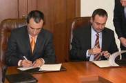 Minister of Finance Plamen Oresharski and Prosecutor General of the Republic of Bulgaria Boris Velchev signed an Instruction on the organization and forms of cooperation between the Ministry of Finance and the Prosecutor’s Office