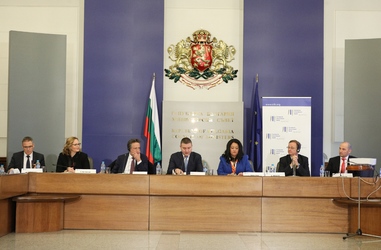 Minister of Finance Vladislav Goranov and Deputy Minister of Finance Marinela Petrova Take Part in EIB Conference