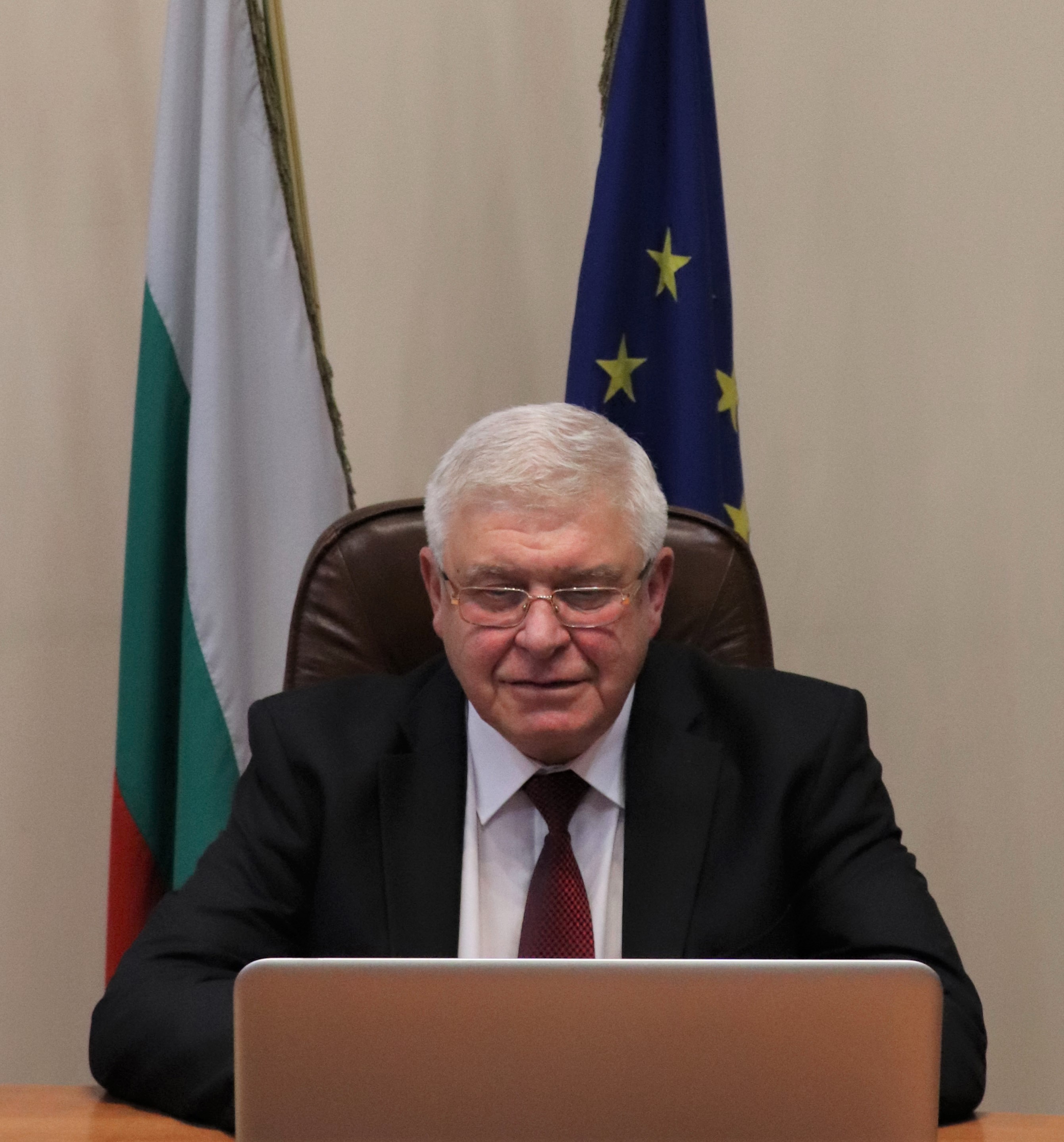 Minister Kiril Ananiev