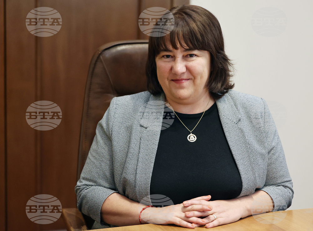 Министър Росица Велкова